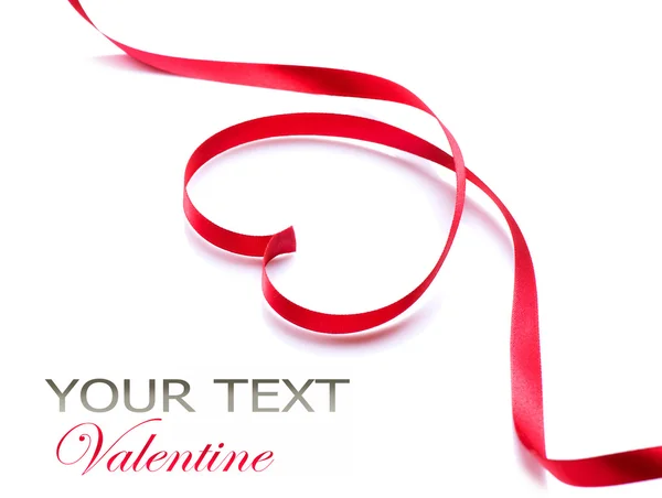 Valentine srdce. červenou hedvábnou stužkou. symbol lásky — Stock fotografie