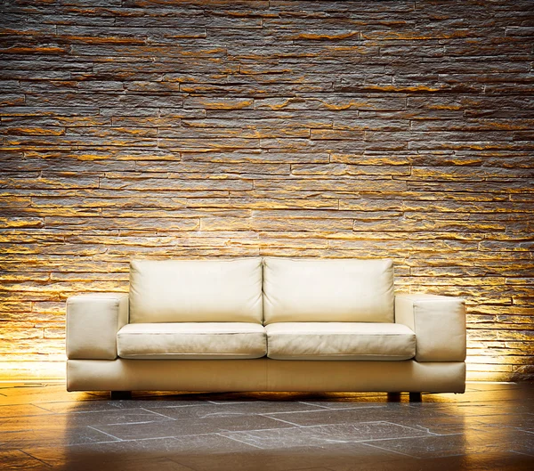 Canapé en cuir beige — Photo