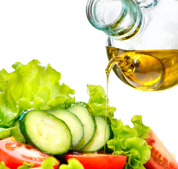 Groentesalade met olijfolie — Stockfoto