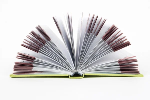 Otevřete knihu. notebook izolovaných na bílém — Stock fotografie
