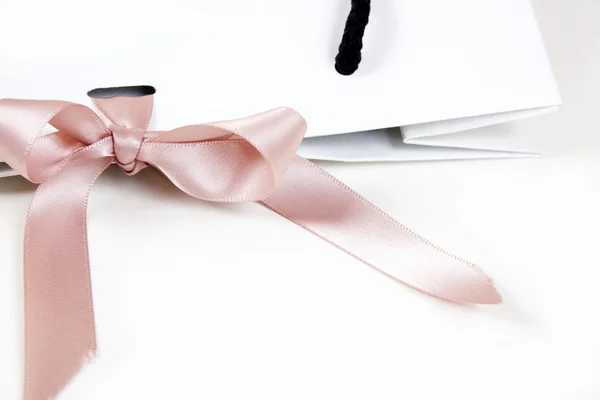 Gift with bow — Stock Photo, Image