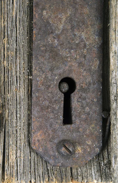Fechadura de porta enferrujada muito antiga — Fotografia de Stock