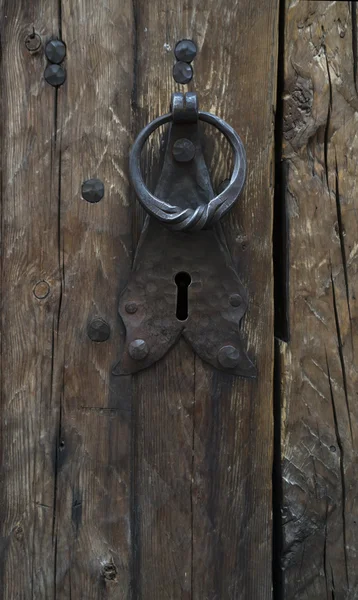 Cerradura de puerta oxidada — Foto de Stock