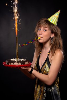 pasta ile genç güzel kız