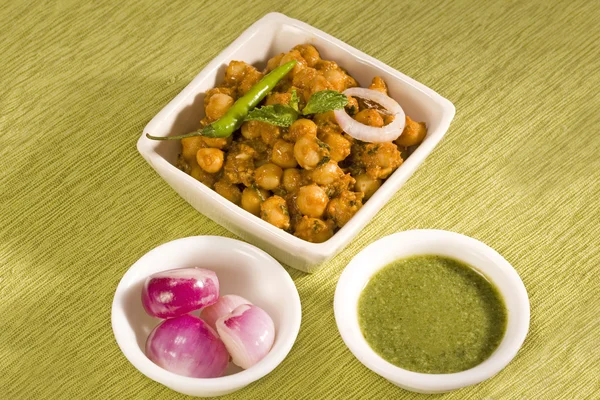 Chana Masala or Spicy Chick Peas — Stock Photo, Image