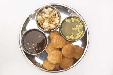 Panipuri or Gol Gappa or Chaat