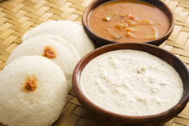 Sambar idli with Coconut Chutney clipart