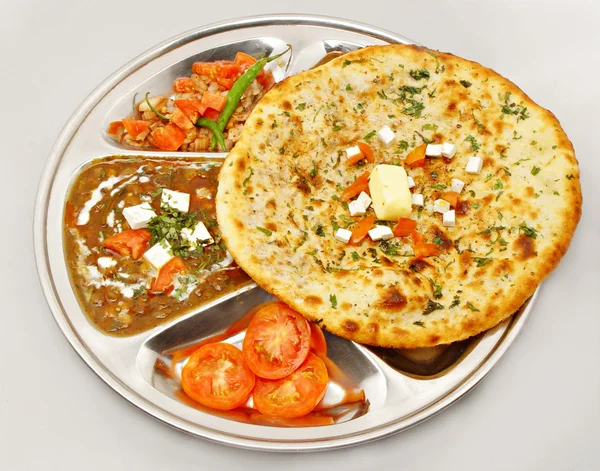 Chana masala with vegetable stuff paratha — Stock Photo, Image