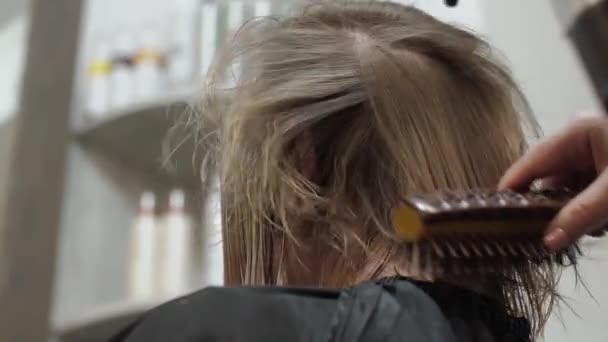 Hair dryer beauty salon — Stock Video