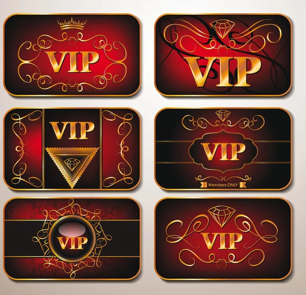 Elegantes tarjetas vip oro sobre fondo rojo — Stock vektor