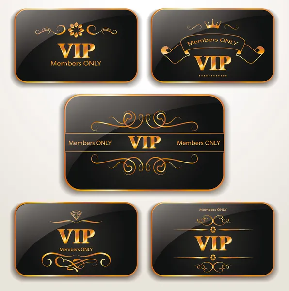 Conjunto de elegantes tarjetas vip oro — Vector de stock