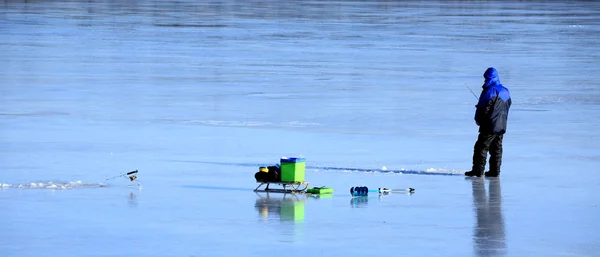 Pêche sur glace — Photo