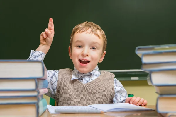 Niño en la escuela — Foto de Stock