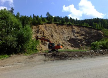 Taş ocağı inşaatı için.