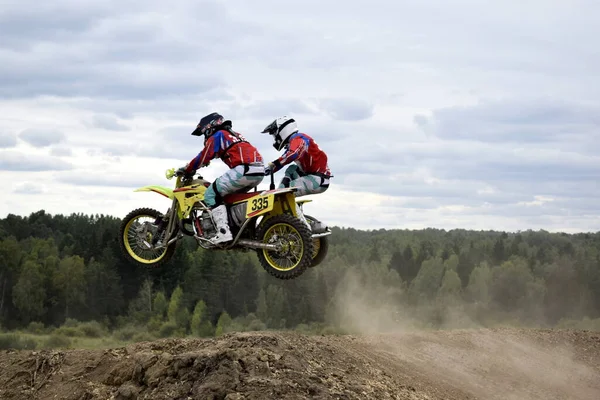 Motocross Fahrer Auf Einem Motorrad — Stockfoto