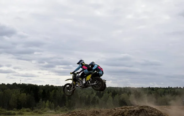 Motorcross Rijder Een Motorfiets — Stockfoto