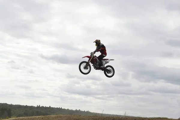 Motociclista Una Moto Aria — Foto Stock