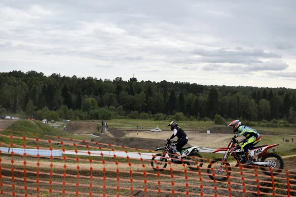 Motocross Αναβάτη Δράση — Φωτογραφία Αρχείου