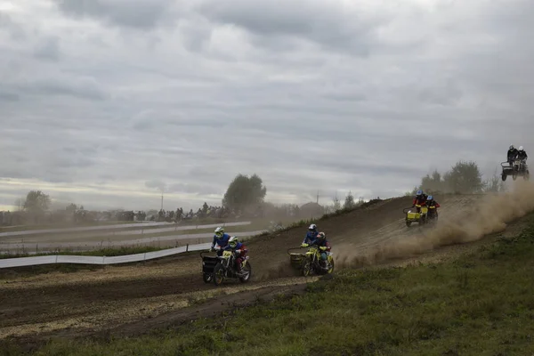 Motocross Motoristas Motocicletas Con Capazo —  Fotos de Stock