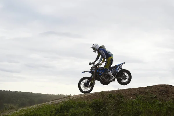 Motocross Motoristas Motocicletas Con Capazo — Foto de Stock