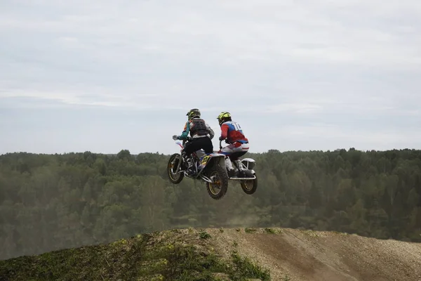 Motocross Motociclistas Motocicletas Com Berço — Fotografia de Stock