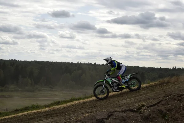 Motocross Piloto Uma Motocicleta — Fotografia de Stock