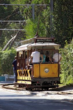 Electric Praia das Maçãs, Sintra