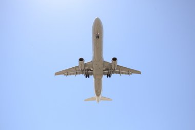 gökyüzünde, airbus a340 uçak