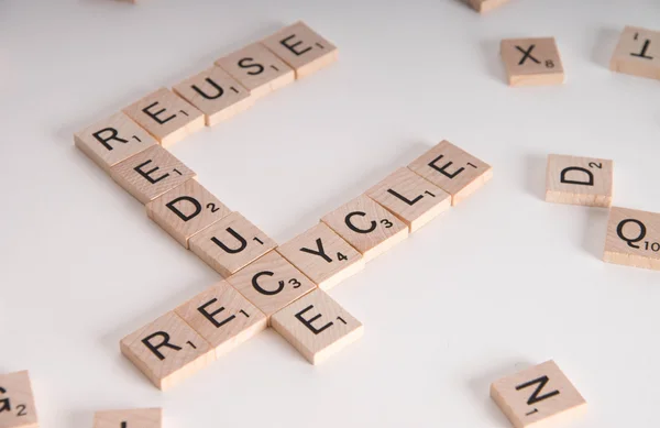 Redukovat, znovu recyklovat scrablle koncepce — Stock fotografie
