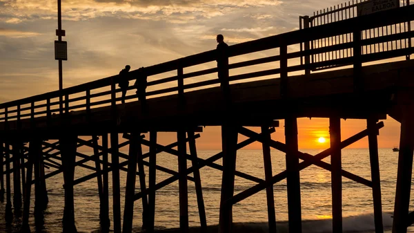 Balboa pier günbatımı — Stok fotoğraf