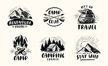 Yaz kampı rozeti. Seyahat konsepti. Klasik tipografi tasarım elementleri