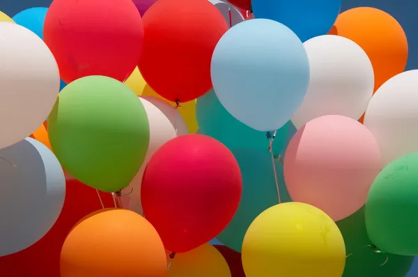 Bunte Luftballons — Stockfoto