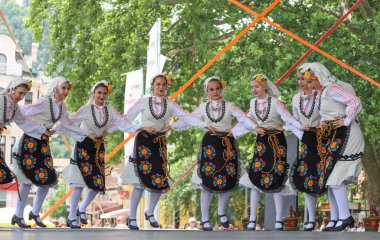 Kyustendil, Bulgaristan - 06. - 25. 2022: Kyustendil 2022 Kiraz Festivali