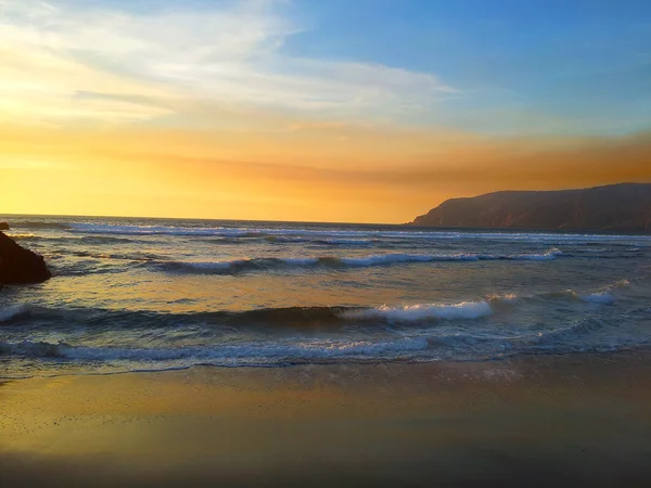 Zonsondergang in th bech — Stockfoto