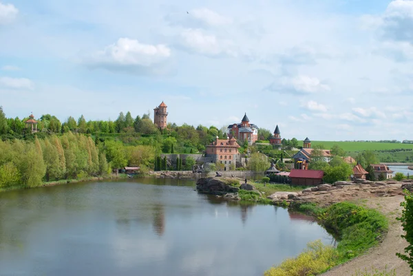 Homestead, a riverside, village buki, Ukrajna Jogdíjmentes Stock Fotók