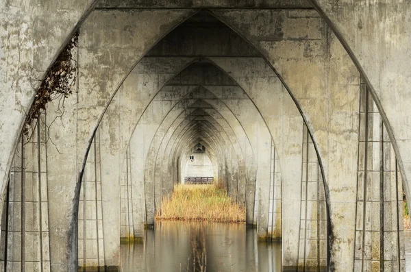 Arco da ponte — Fotografia de Stock