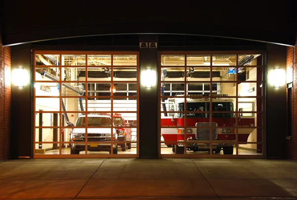 Night Fire Station — Stock Photo, Image