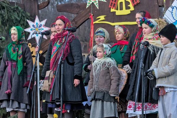 Kyiv Ukraine January 2022 Ukrainians National Costumes Celebration Orthodox Christmas — Stock fotografie