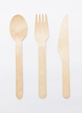 bıçak, çatal ve kaşık, beyaz zemin üzerine izole kümesi.