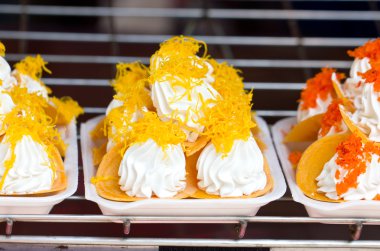 Tay tarzında gevrek gözleme