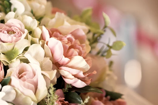 Flores artificiales . — Foto de Stock