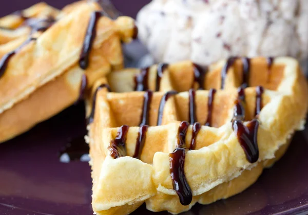 Baked waffle with ice cream. — Stock Photo, Image