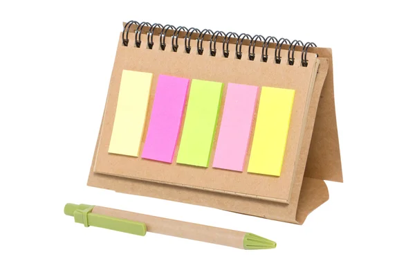 Barevné poznámky sticky notes na prázdné notebook. — Stock fotografie