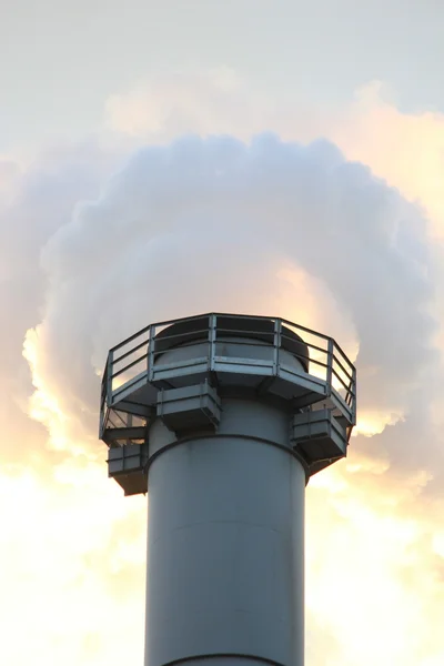 Chimenea de fábrica — Foto de Stock