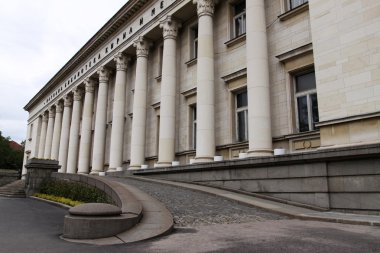 cyril ve methodius Sofya'da Bulgaristan Milli Kütüphanesi heykelleri ile Aziz