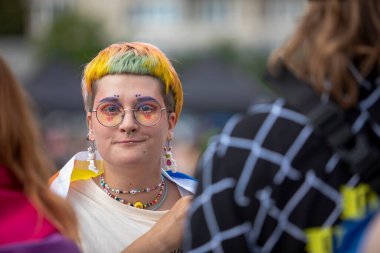 Sofya, Bulgaristan - 18 Haziran 2022: LGBT hakları lezbiyeni, eşcinsel, transeksüel ve biseksüel destekleme amaçlı Sofya Onur etkinliği 15 'inci kez Sofya' da düzenleniyor.
