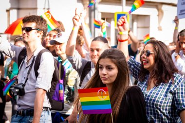 Sofya, Bulgaristan - 27 Haziran 2015: Sofia Pride, tüm vatandaşların eşitliği ve insan haklarına adanmış en büyük yıllık etkinlik ve ülkedeki Lgbtilerin görünürlüğünü artıran en büyük etkinliktir..