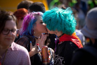 Sofya, Bulgaristan - 18 Haziran 2022: LGBT hakları lezbiyeni, eşcinsel, transeksüel ve biseksüel destekleme amaçlı Sofya Onur etkinliği 15 'inci kez Sofya' da düzenleniyor.
