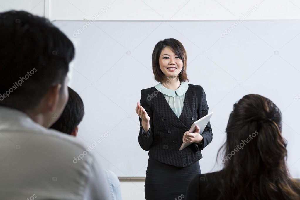 Chinese women giving head
