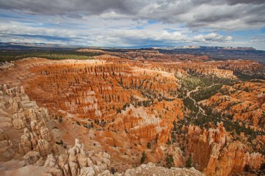  Bryce Canyon Milli Parkı Utah RIM yolun üzerinden üzerinden görünüm,